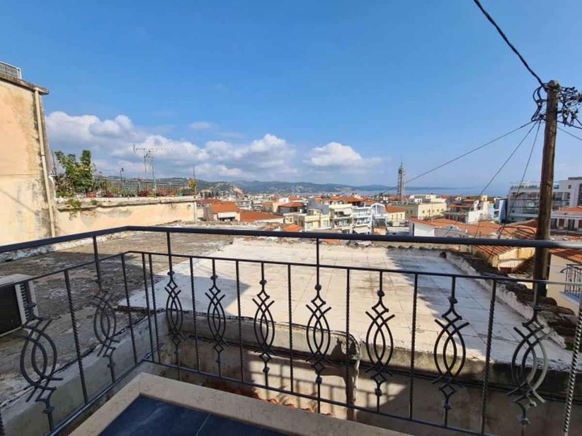 Apartamento Gythio Townhouse Exterior foto