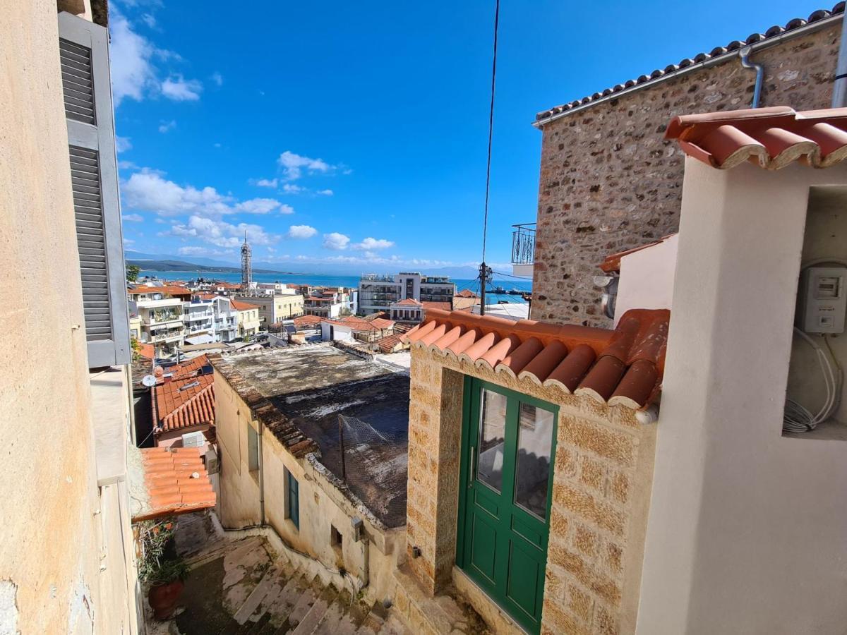 Apartamento Gythio Townhouse Exterior foto
