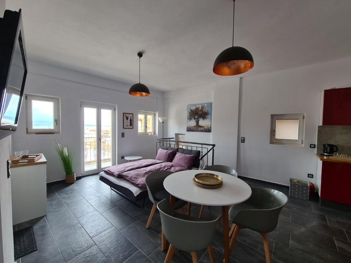 Apartamento Gythio Townhouse Exterior foto