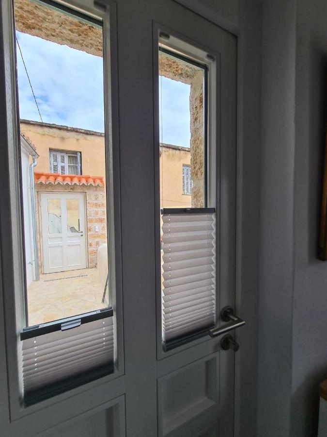 Apartamento Gythio Townhouse Exterior foto