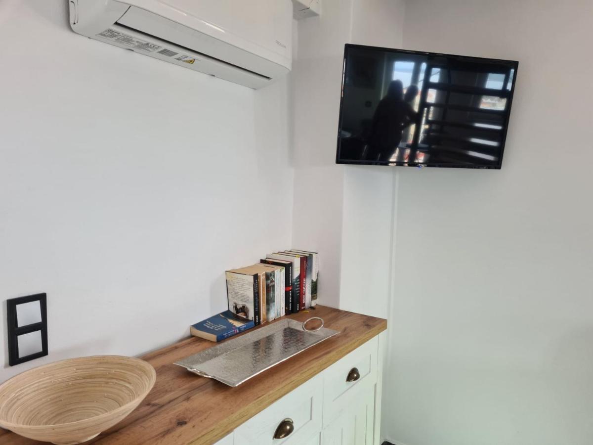 Apartamento Gythio Townhouse Exterior foto
